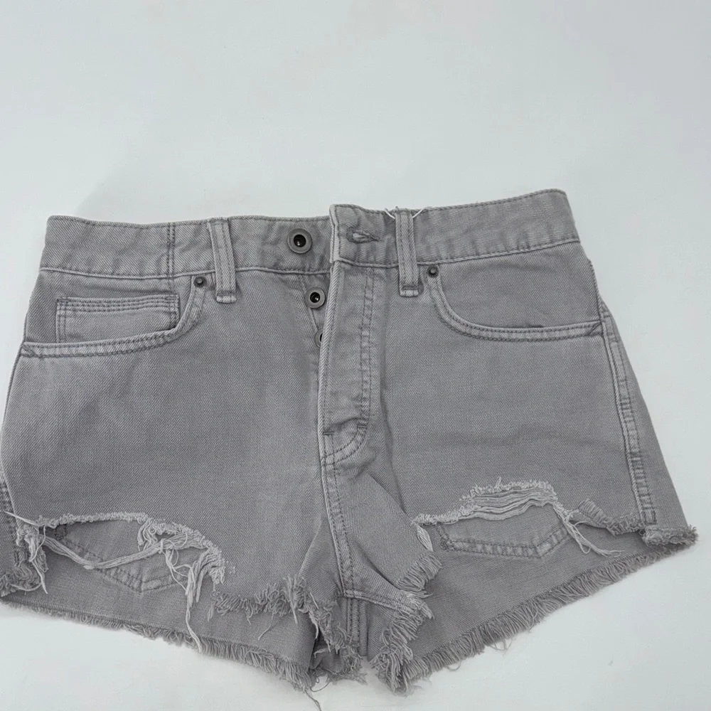Free people Gray Denim Shorts size 26 no stretch